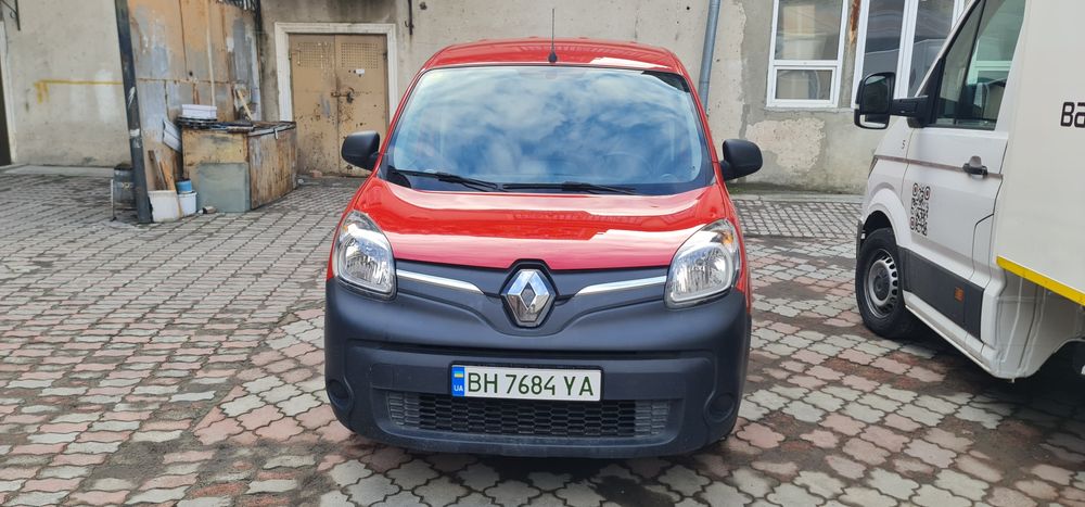 Renault Kangoo 33 квт с запасом хода до 250 км
