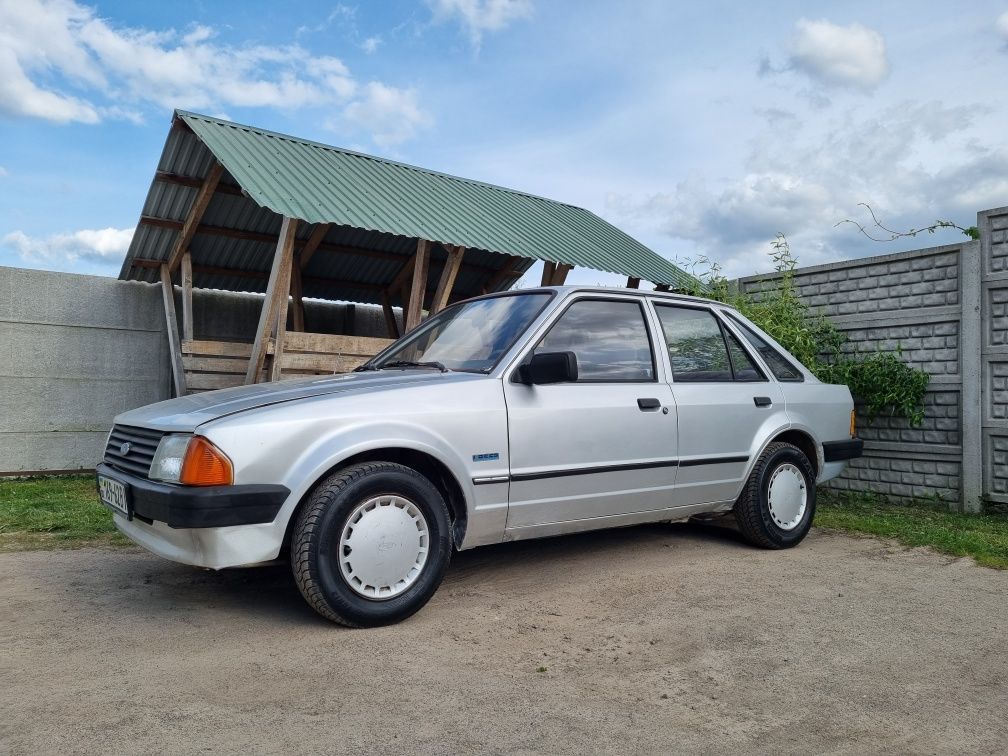 FORD Escort 1985р.