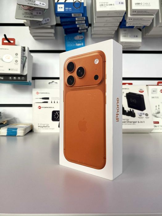 iPhone 17 Pro – 256 GB – Kosmiczny Pomarańcz - SZKŁO W GRATISIE*