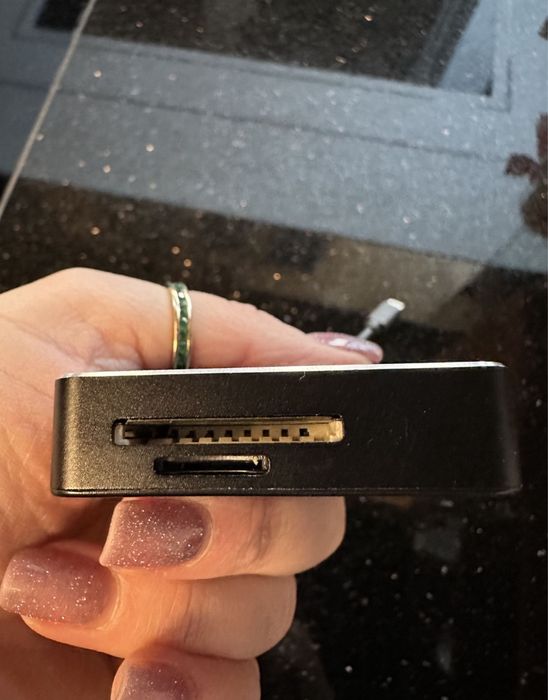 Delock port koncentrator HUB USB 3-portowy 3.1 czytnik SD 64045