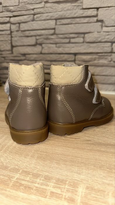 Зимові черевики дитячі