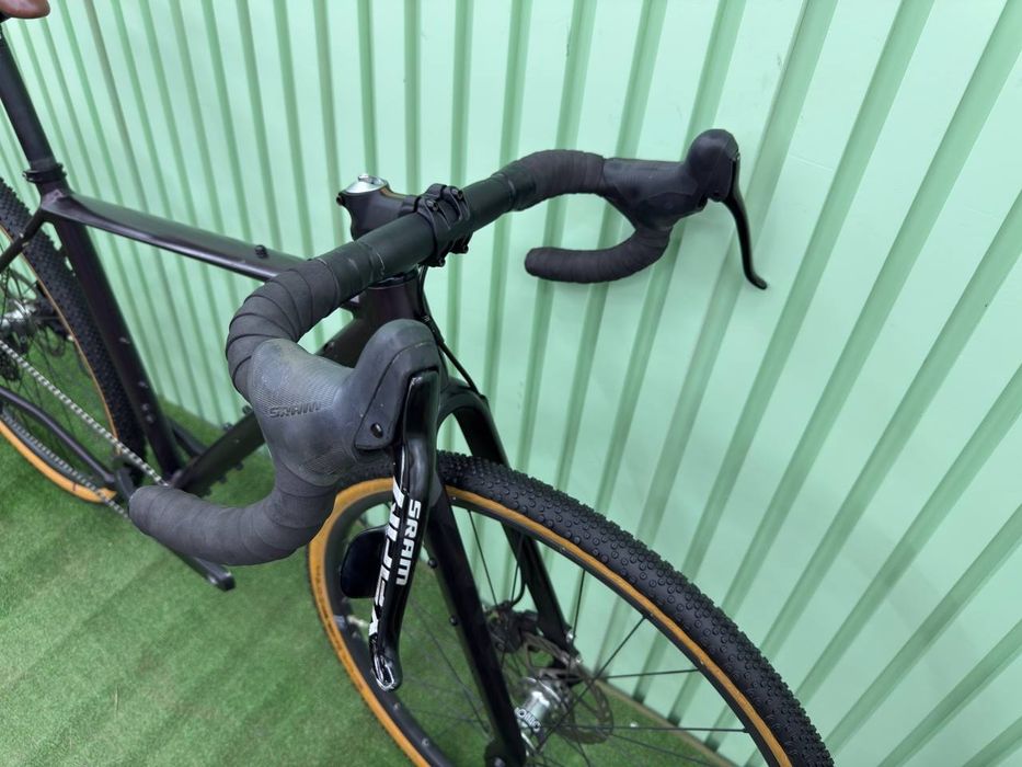 Мала рама XS Шикарний гравійний велосипед Rondo Ruut Shimano Apex 1x11