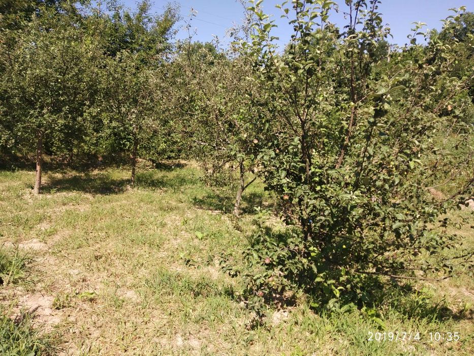 Продам участок під забудову