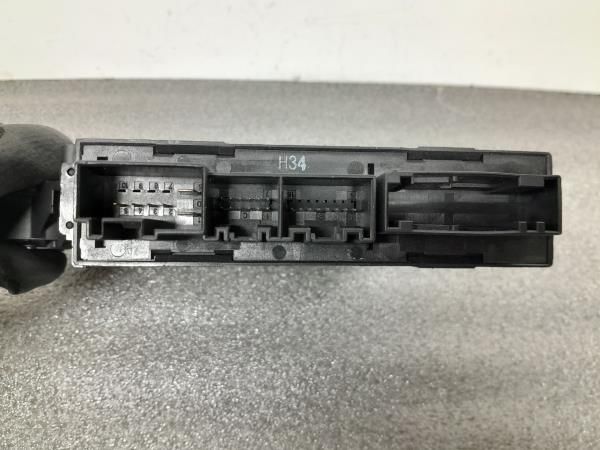 Motor vidro trás esquerdo AUDI A4 (8E2, B6)