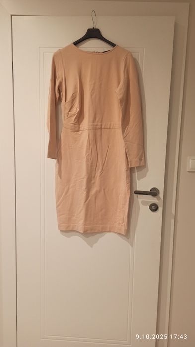 Elegancka sukienka Simple