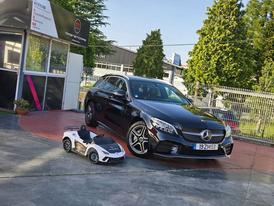 Mercedes-Benz C 300 de AMG Line