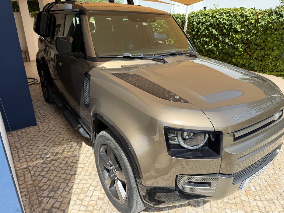 2024 Landrover Defender 110 P400e PHEV