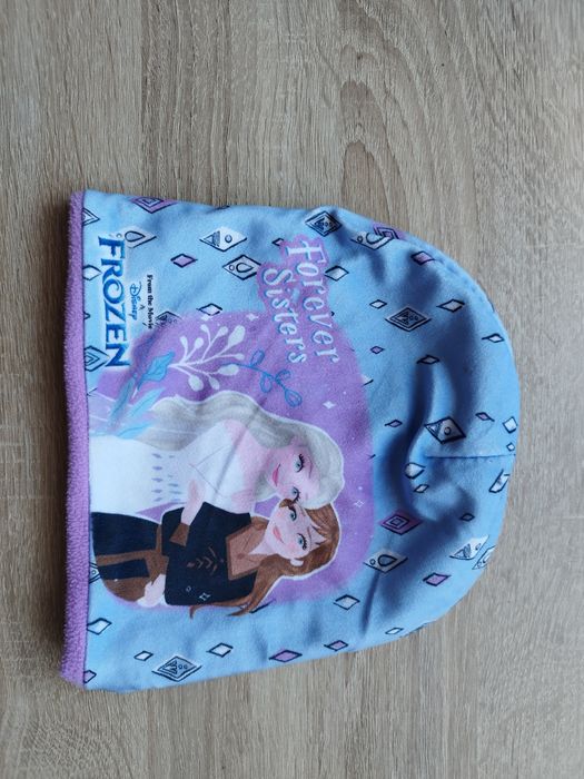 Ciepła czapka z weluru Frozen