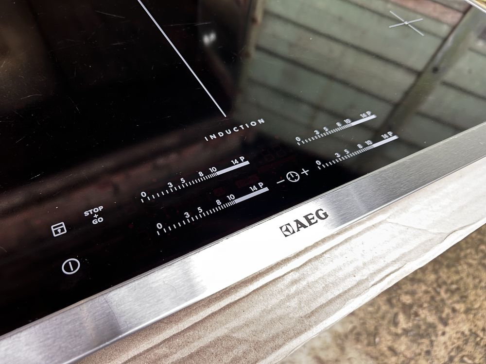 Індукційна варильна поверхня плита AEG Maxi Sense (Німеччина)