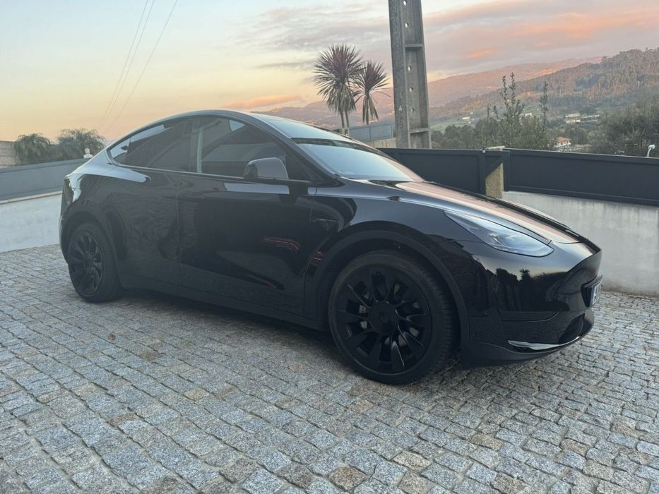 Tesla Model Y Tração Traseira