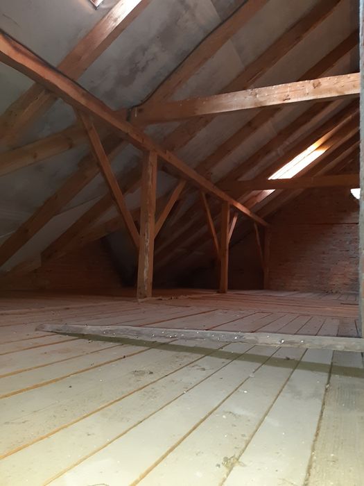 Незавершений будинок