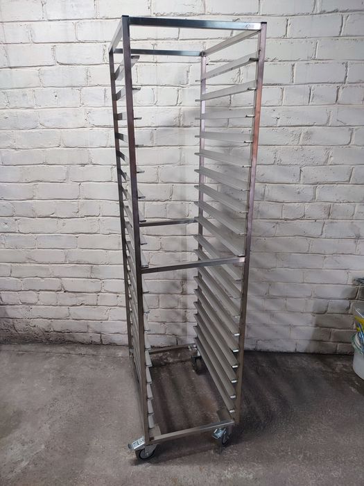 Стеллаж - шпилька для выпечки, 18 уровней, под противень 600х400 мм