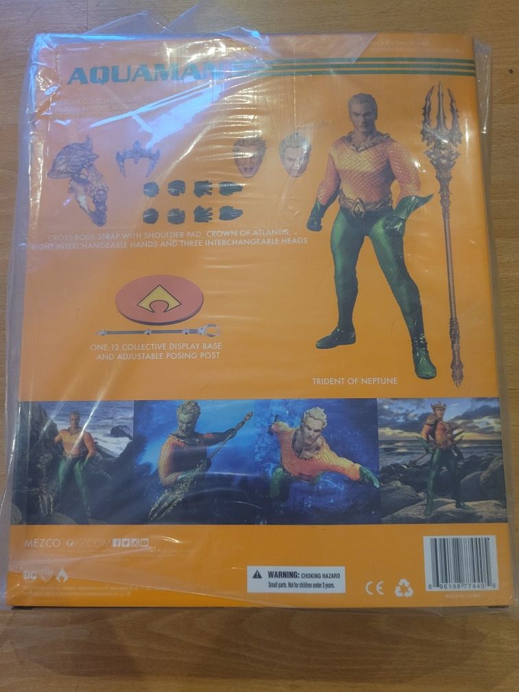 Mezco one:12 Aquaman selado