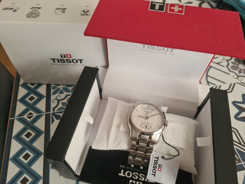 Tissot couturier powermatic 80 day date