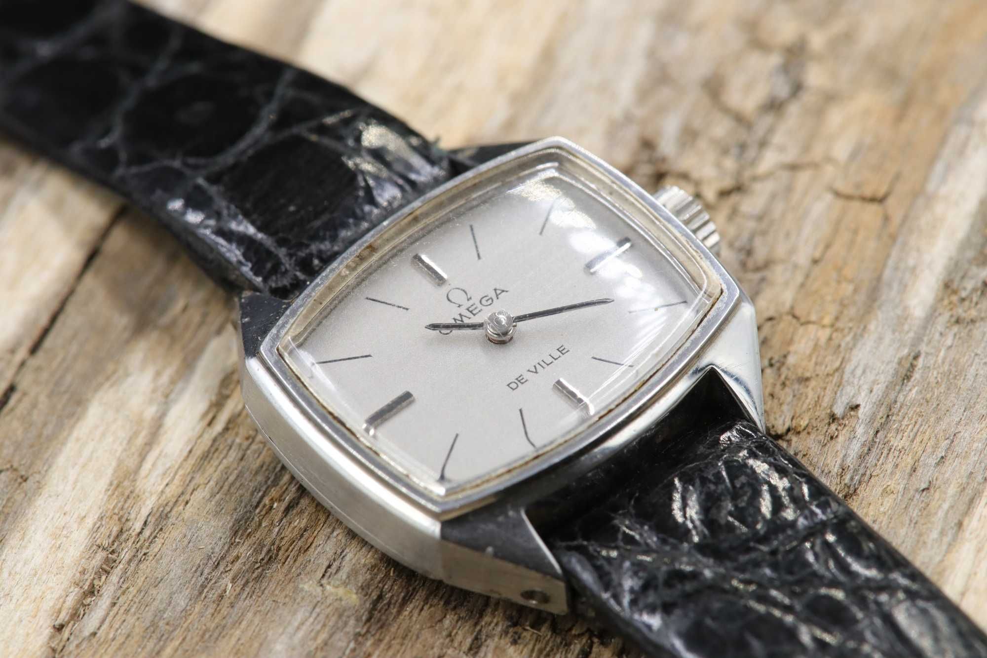 Zegarek Omega
DE VILLE damski Cal.485 Vintage Gwarancja 12 miesięcy