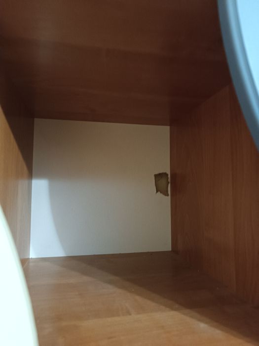 Шкаф с углом в живом состоянии