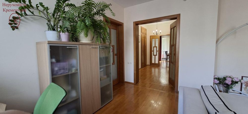 Соборна, 3 кімнатна квартира