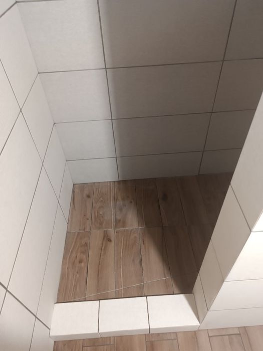 Укладка плитки . Квчествено, как себе !