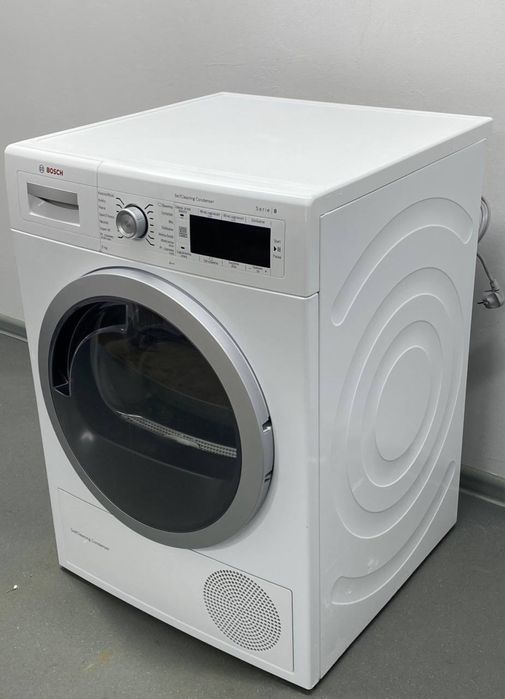 Сушильна машина Bosch Serie 8 WTW85560PL/01