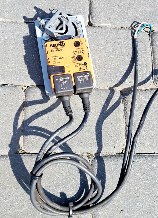 Siłownik obrotowy SM 230A-S BELIMO 100..240V AC. 6VA, 2,5W