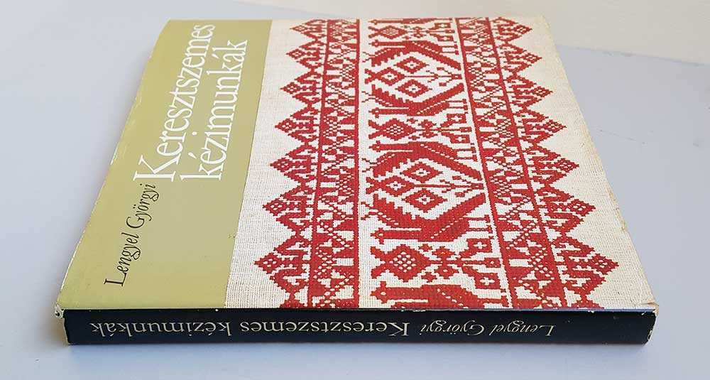 Haft krzyżykowy Keresztszemes kézimunkák Lengyel Gyöngyi