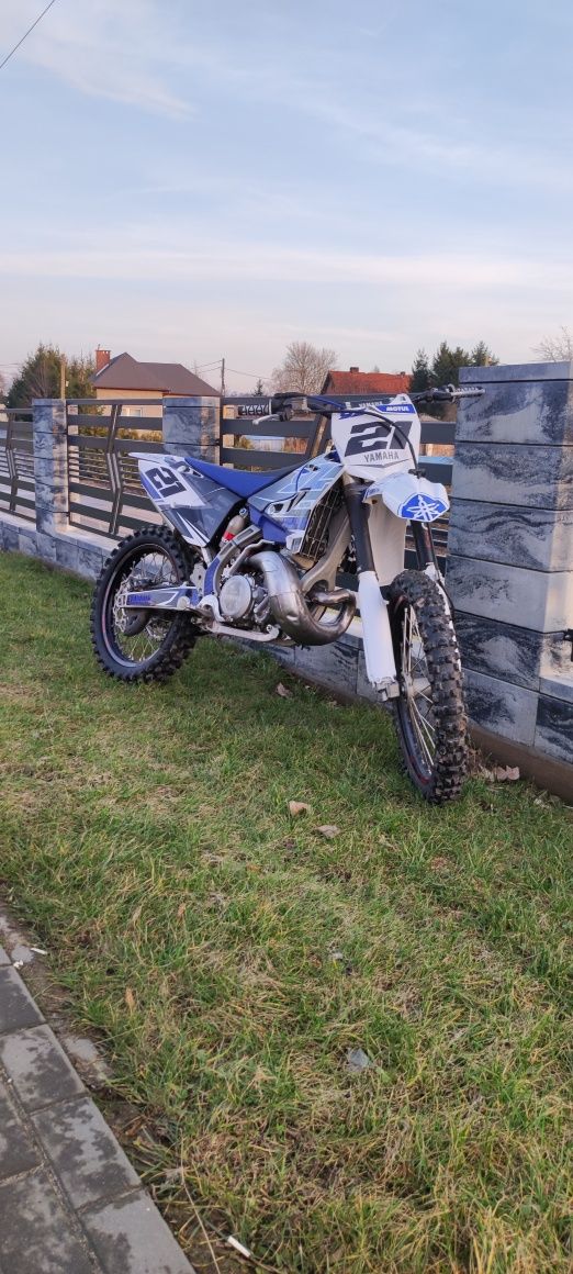 Yamaha yz 250 ( ktm sx)