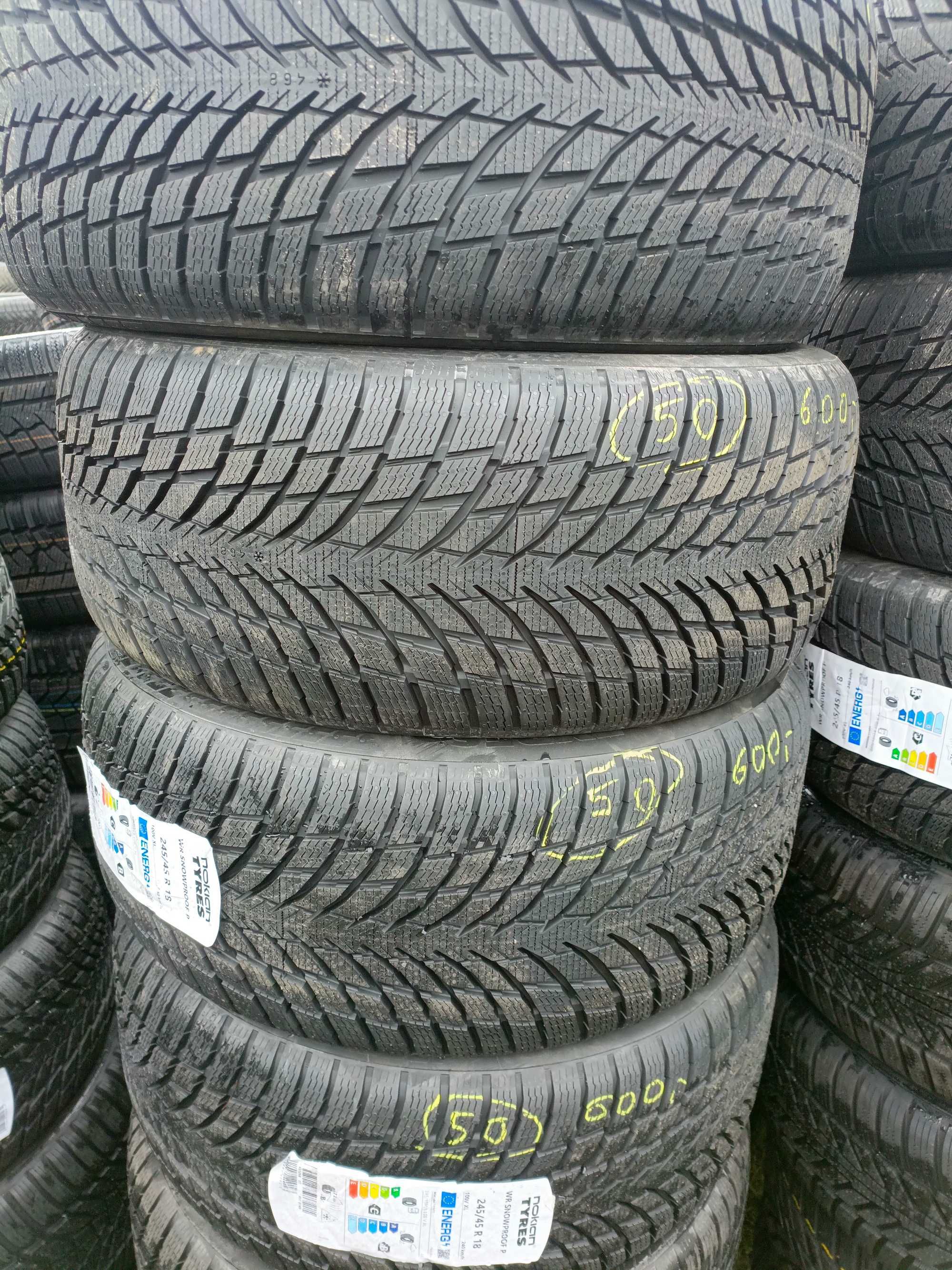(B) Nowe opony zimowe 245/45/18 Nokian 26 sztuk 2024r