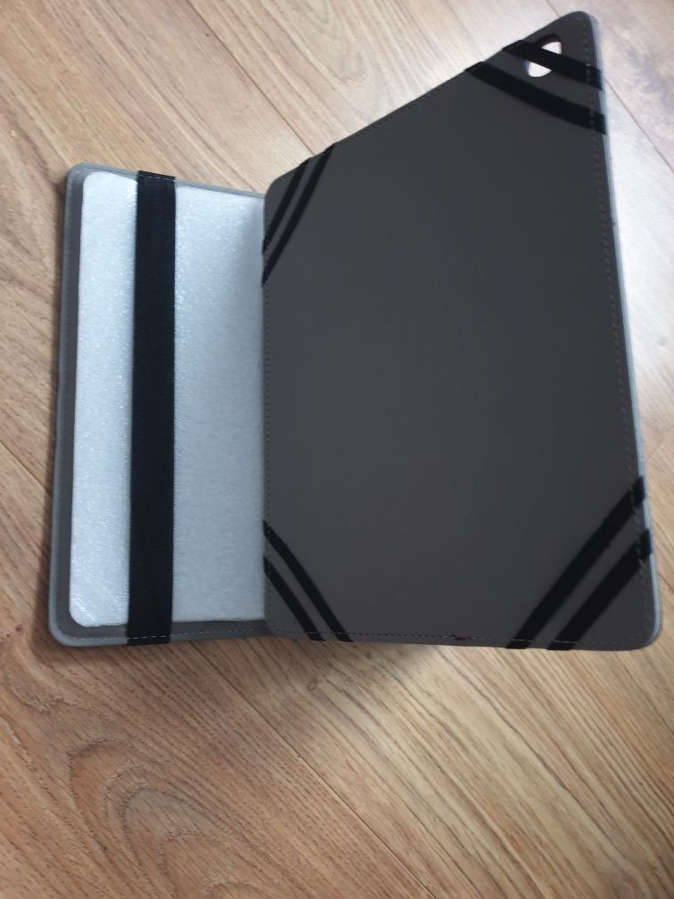 Case/obudowa/etui na Ipad/ tablet