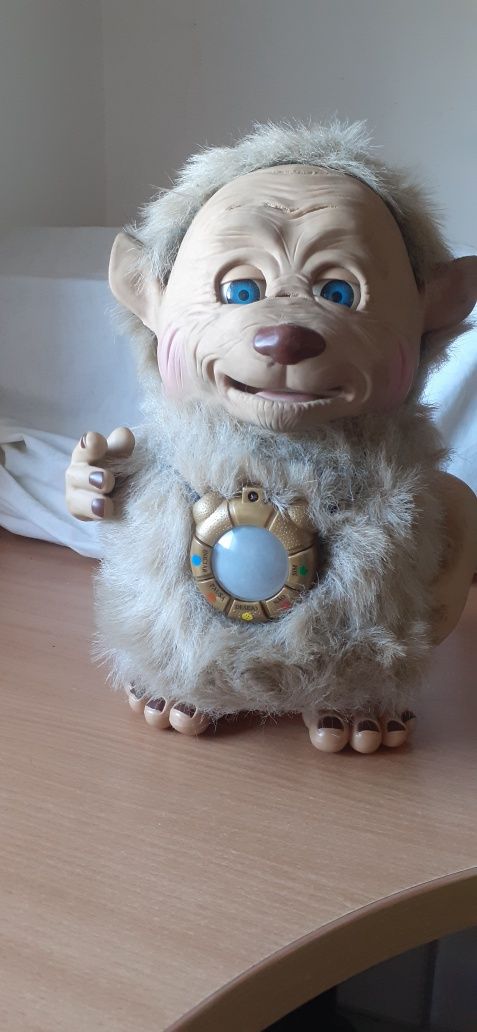 Boneco muito antigo