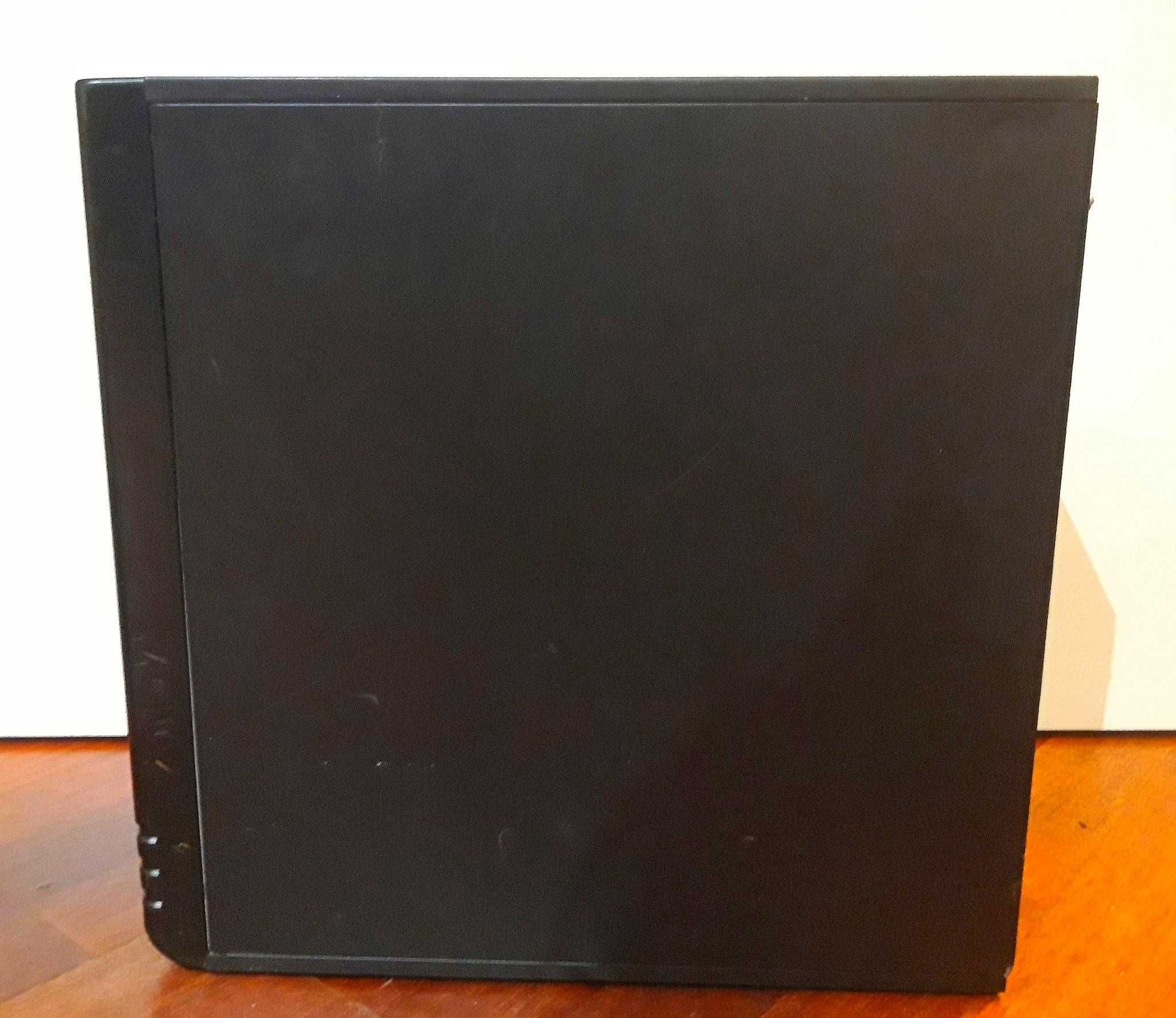 Komputer stacjonarny - Intel Core i5 - 4GB RAM - HDD 250GB - WIN7
