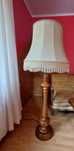 Lampa stojaca drewno salon
