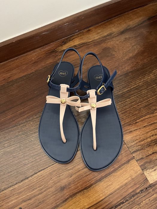 Sandálias Melissa novas