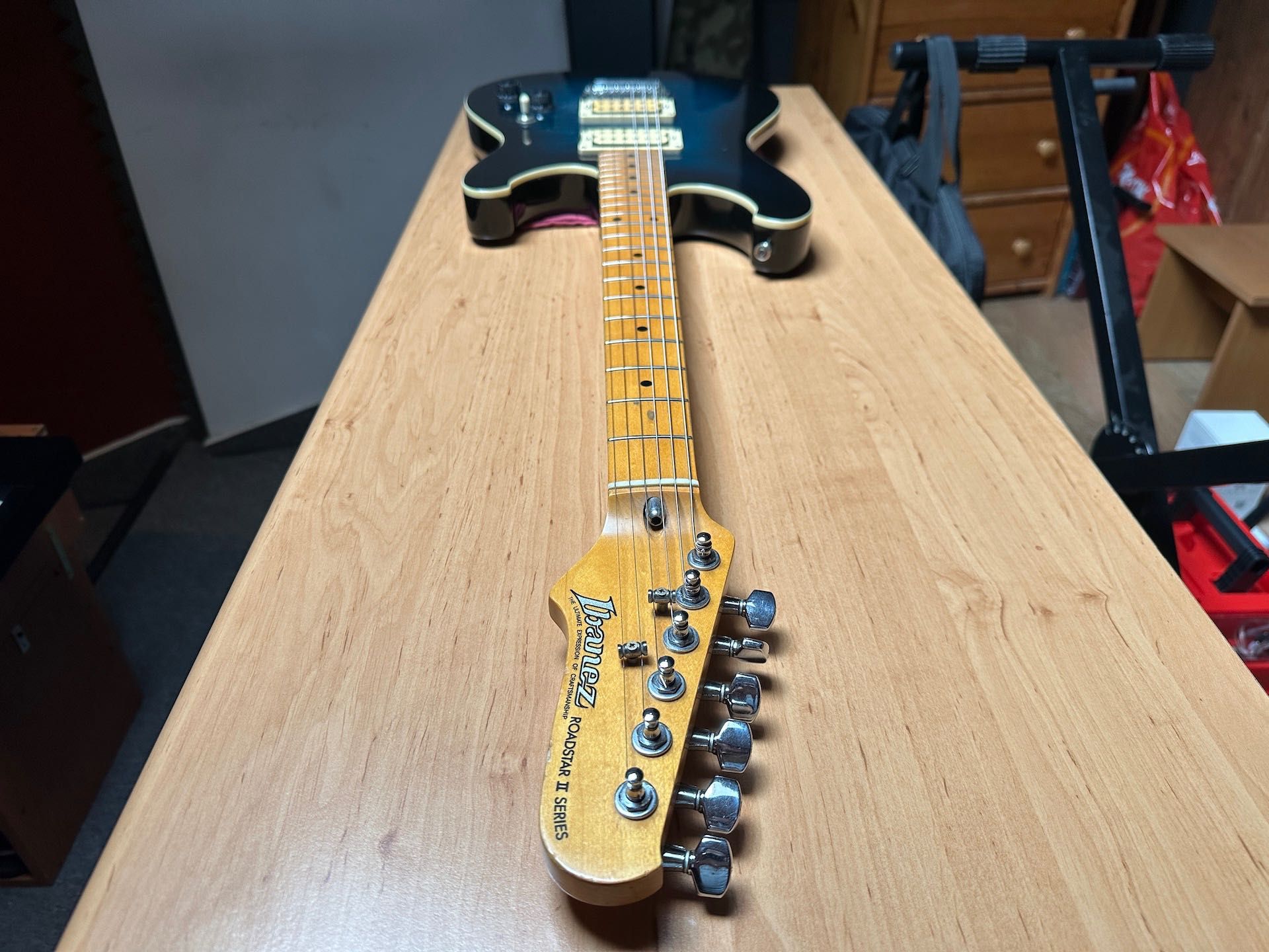 Ibanez Roadstar II 1983