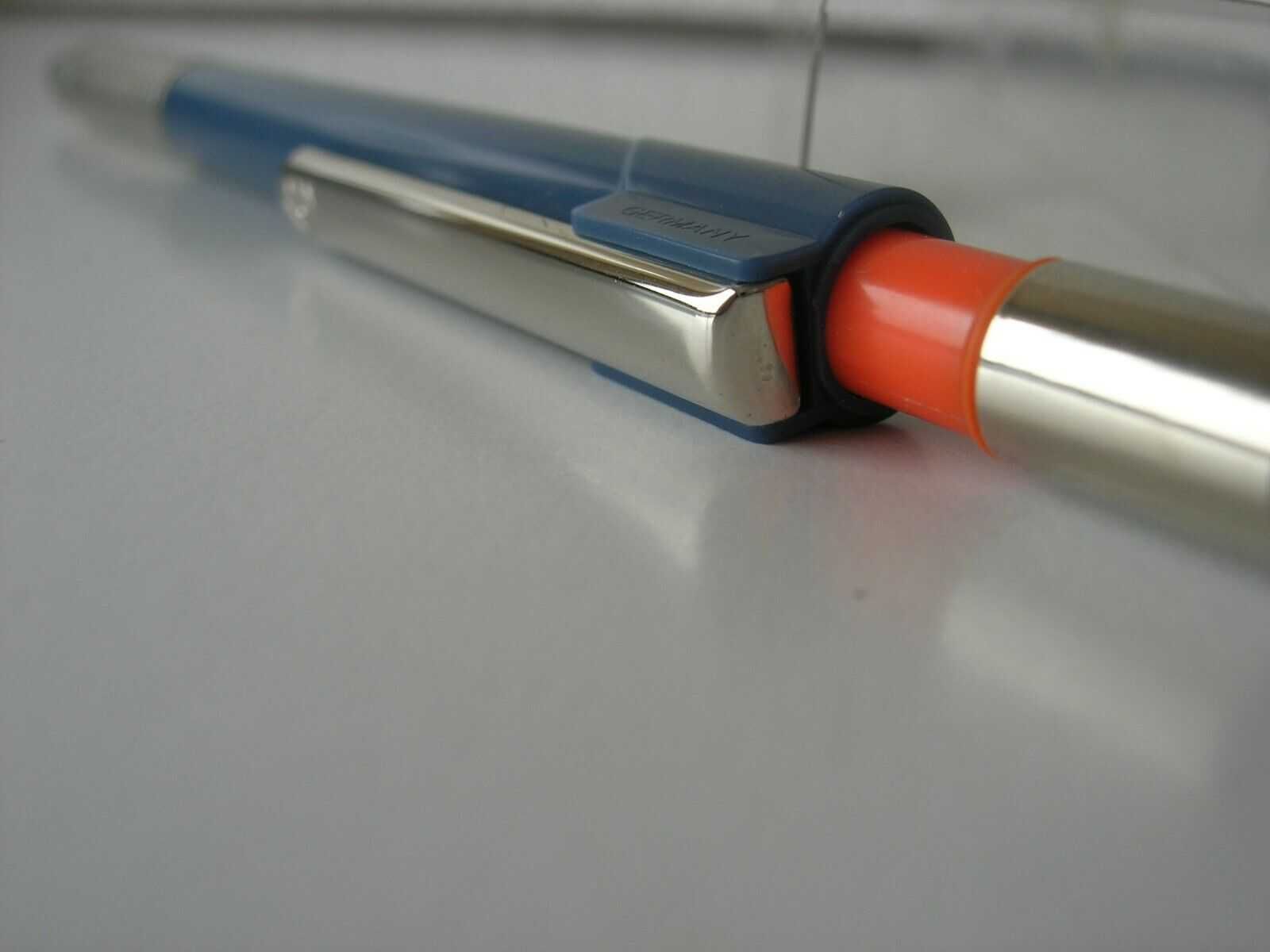 Lapiseira Staedtler Azul Marstechno 0,9/1,0