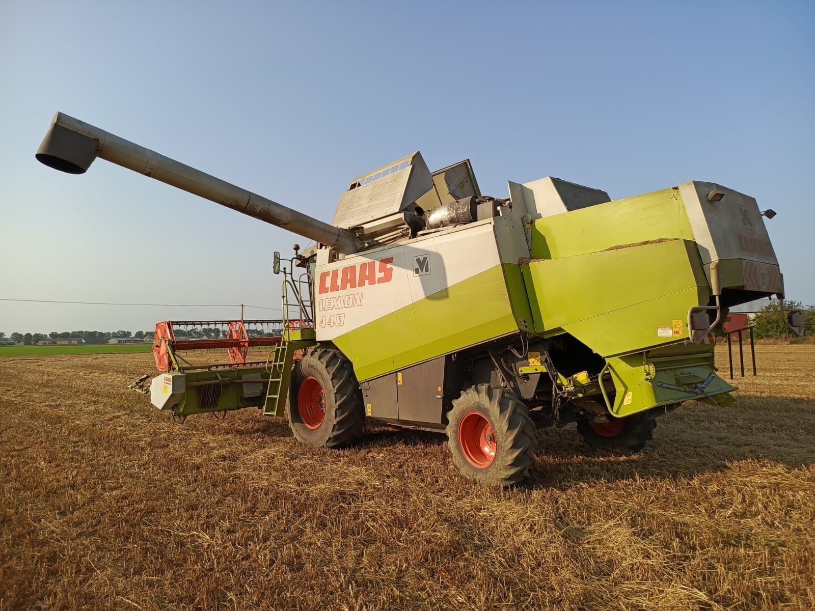 Claas Lexion 440 98r.  / Heder 6 m /Auto Contour