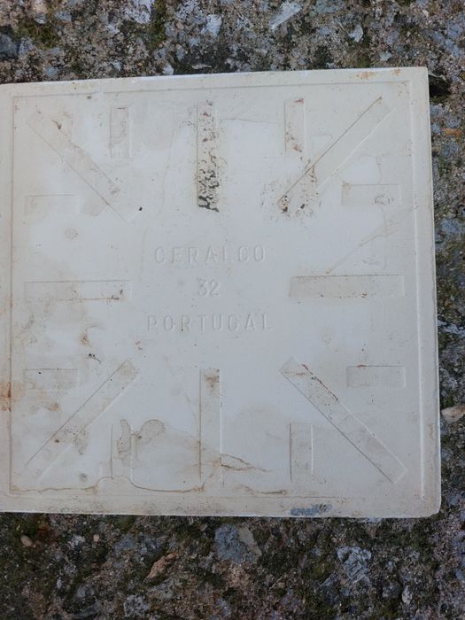 Azulejos novos 20x20 da Ceralco