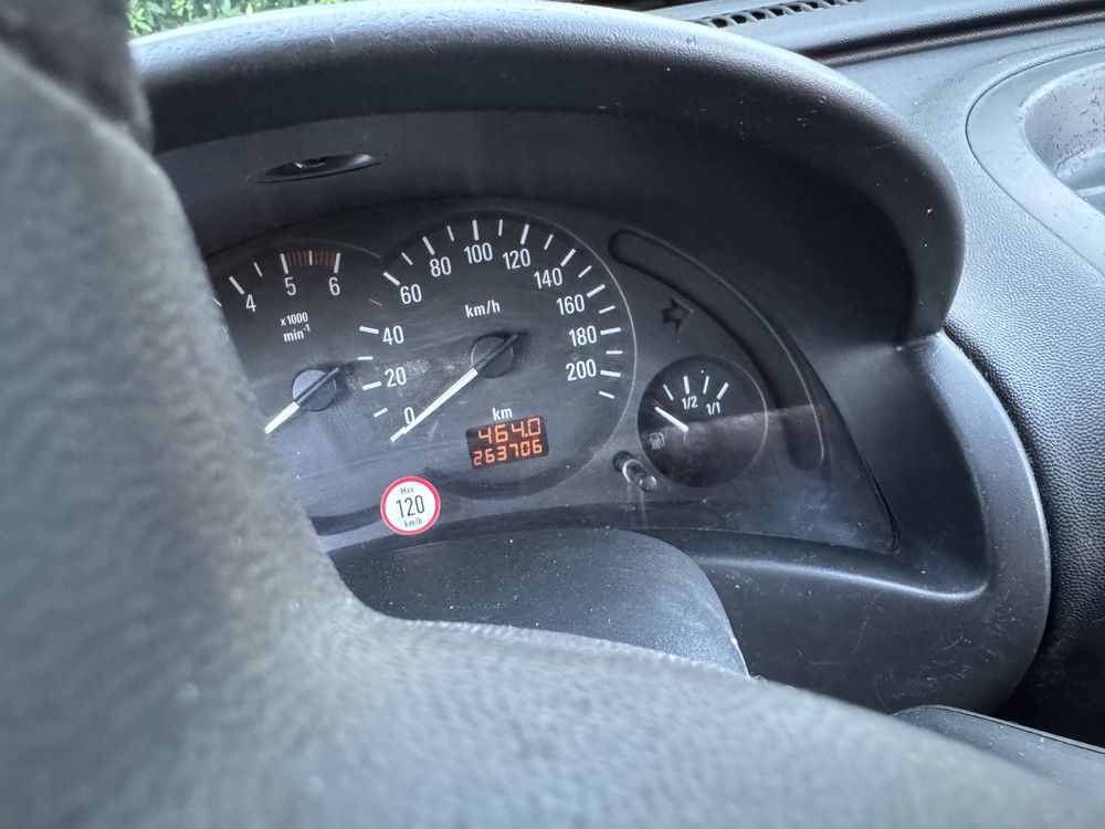 Opel combo c uszkodzony 1,3cdti bez dpf