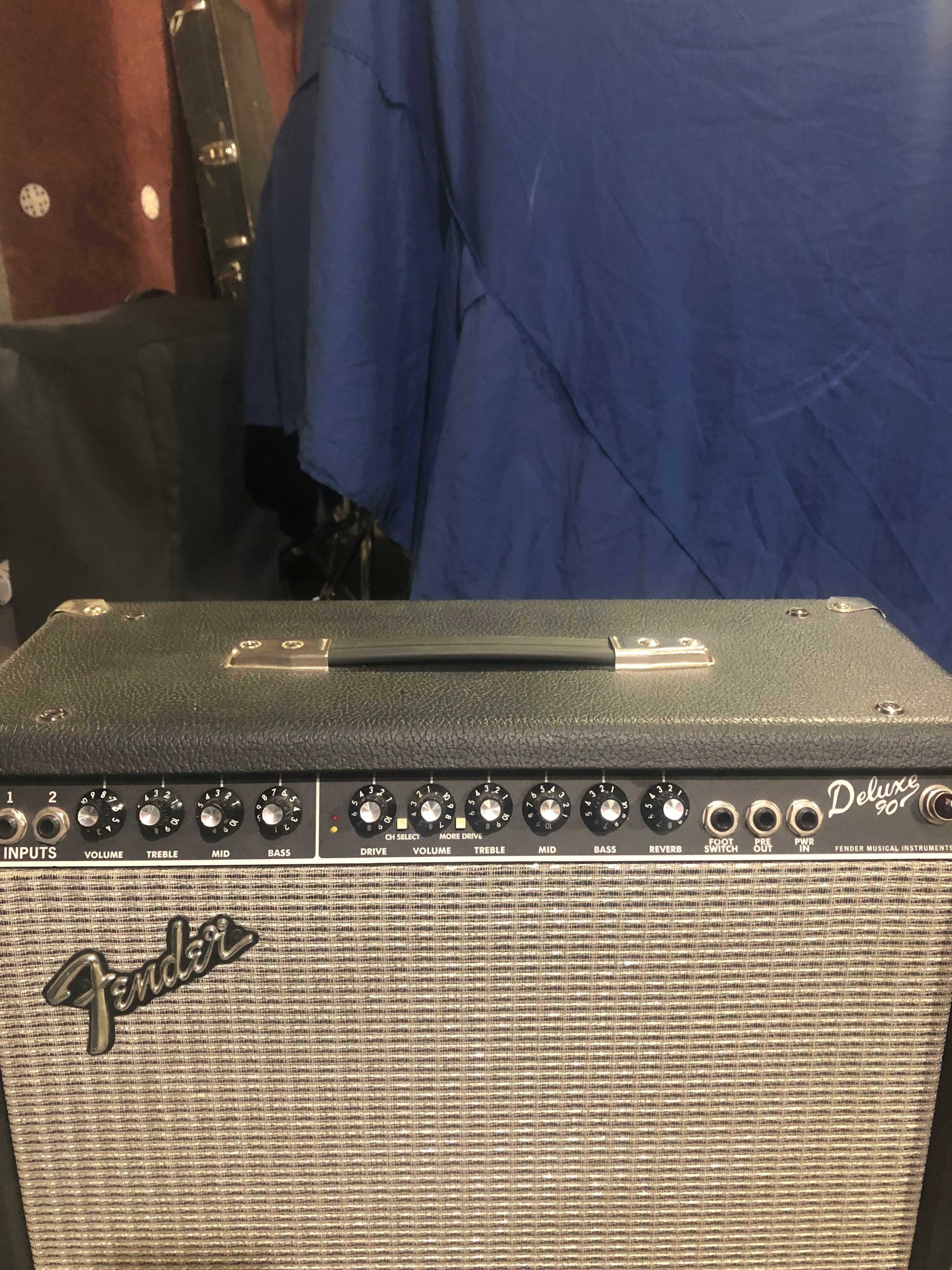 wzmacniacz gitarowy Fender deluxe 90