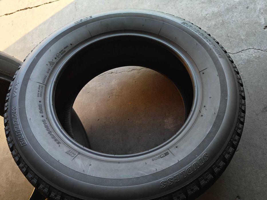 2шт. R16 225 60 шини зимові Bridgestone Blizzak VRX японські липучки
