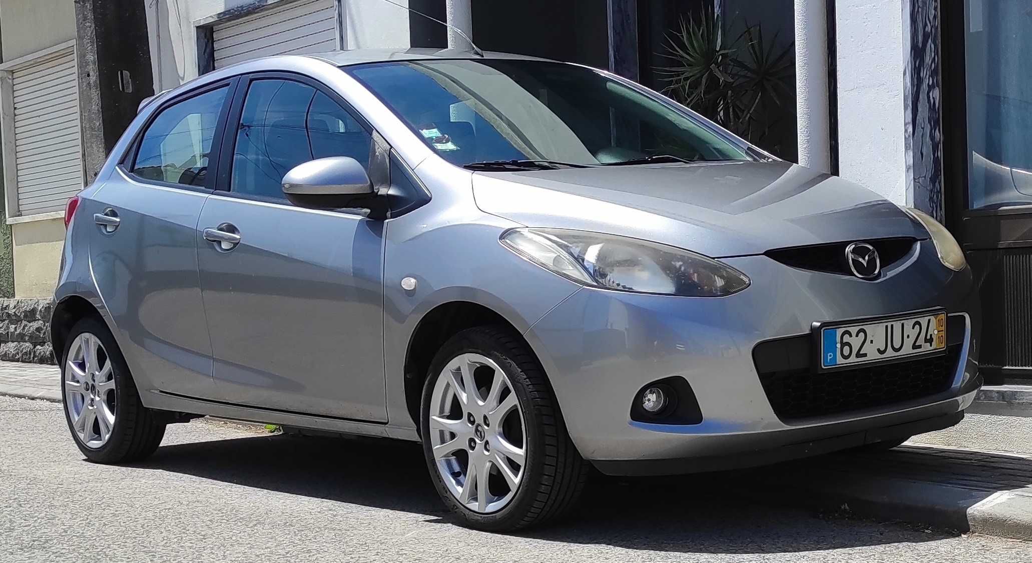 MAZDA 2  1.3 MZR