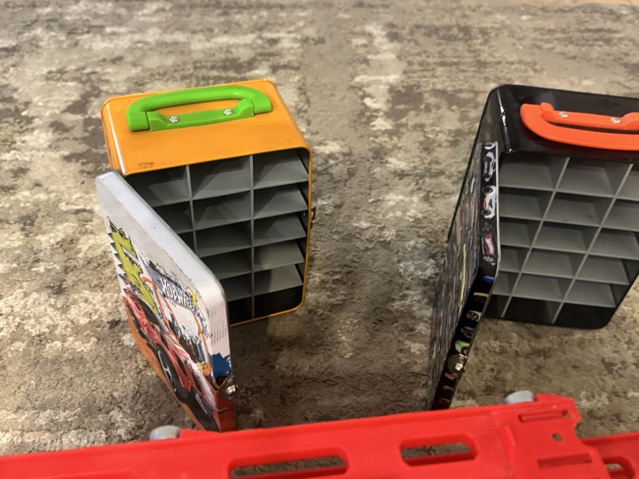 Машинки hotwheels hot wheels хотвілс колекція