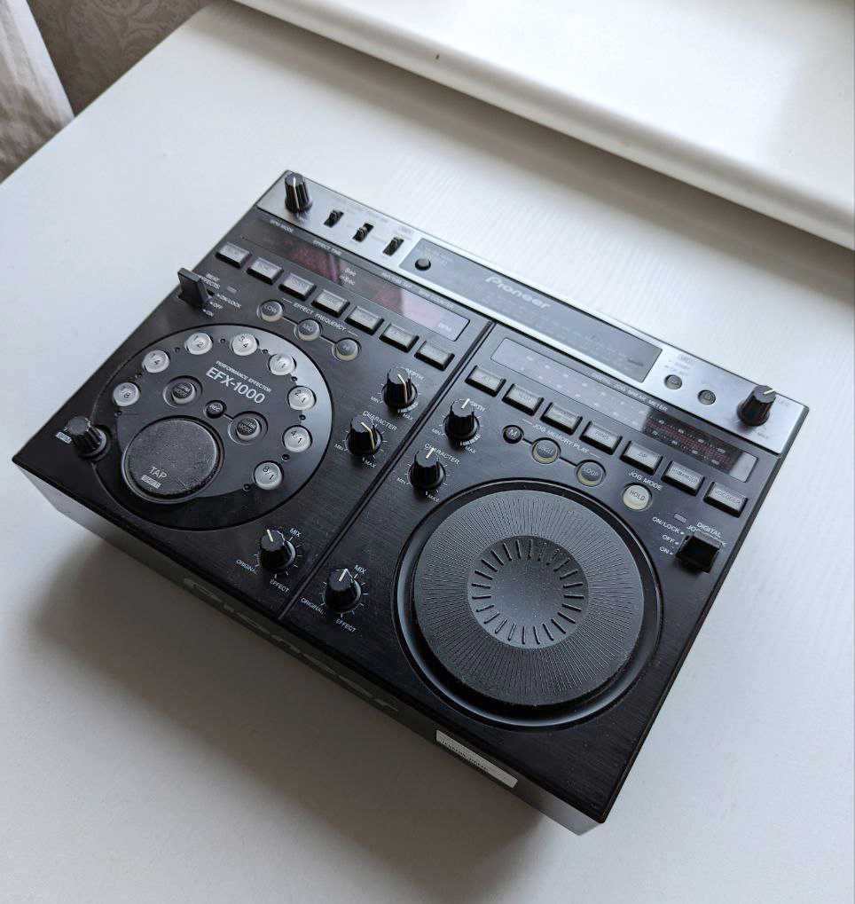 DJ эффектор Pioneer EFX-1000