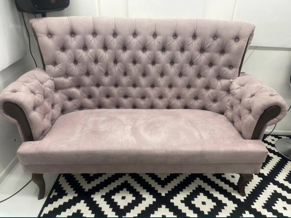 Стильний дизайнерський диван