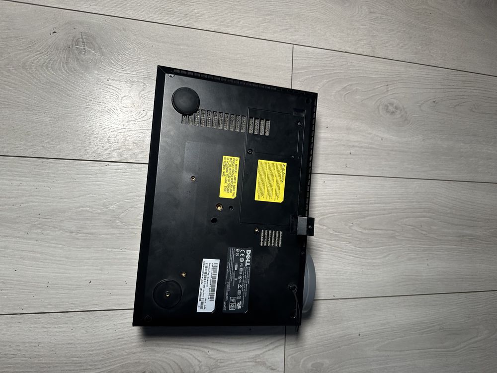 Dell 1610HD Projektor uszkodzony brak ostrosci