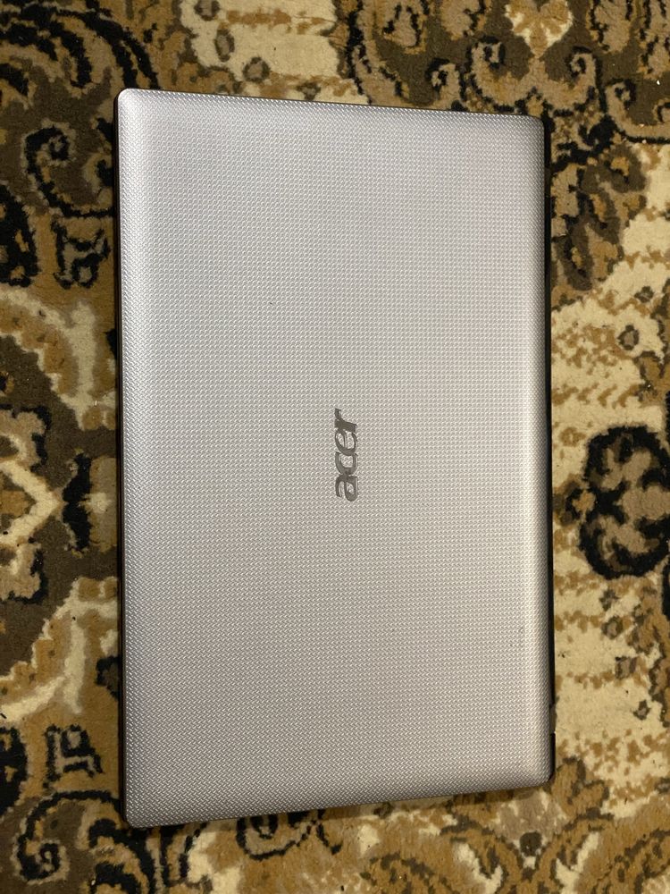 Laptopy / Asus / Acer / Mak