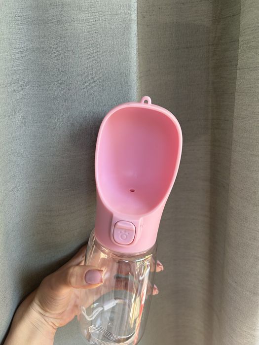 Poidło dla psa lub kota