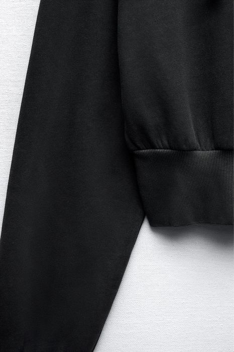 Вкорочене утеплене худі zara ефект потертості S