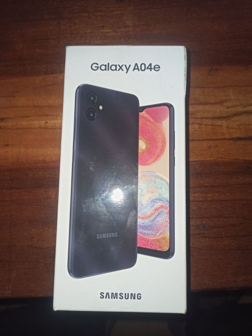 Телефон Samsung galaxy A04e 3/64gb black
