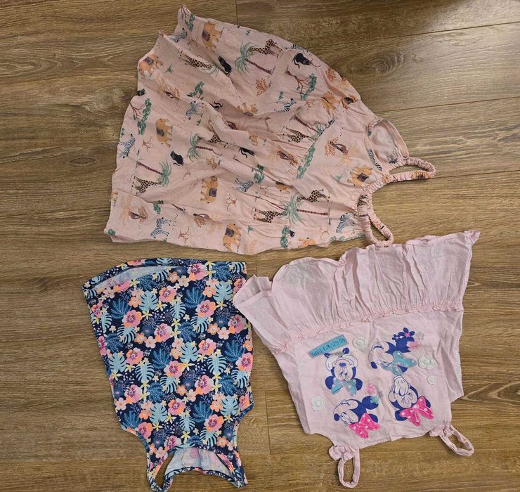 U17. Zestaw paka ubranek w rozm. 110-116 dla dziewczynki