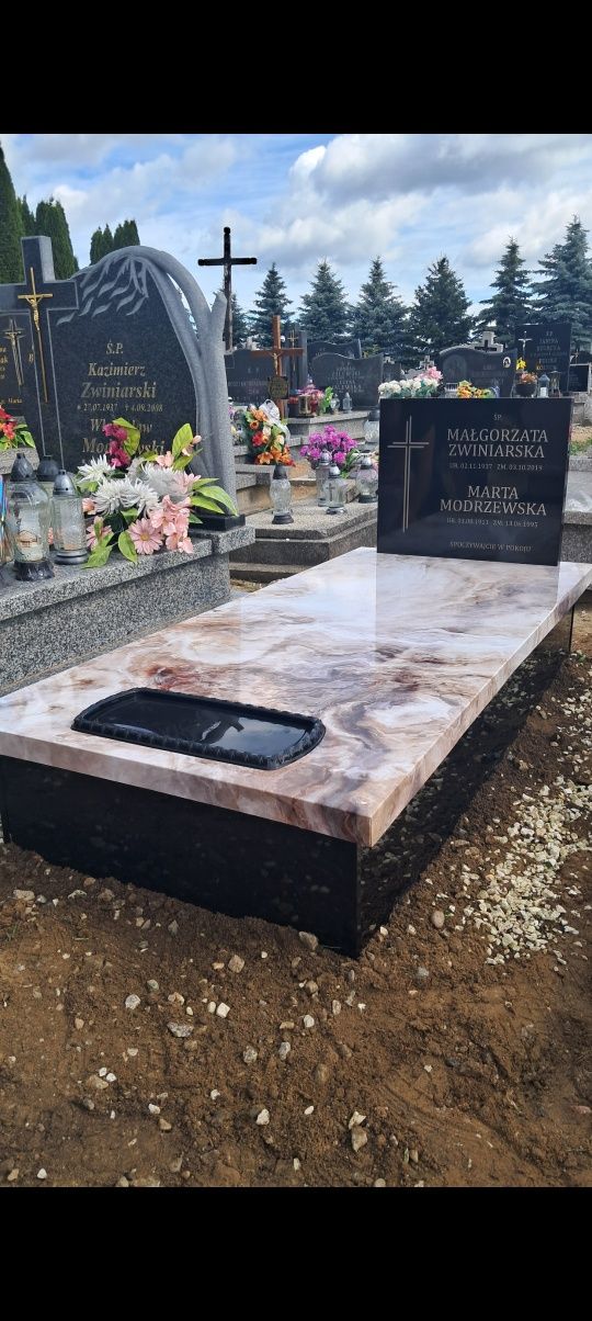 Nagrobek kompozytowy pojedynczy 3100 zł z montażem cały kraj.
